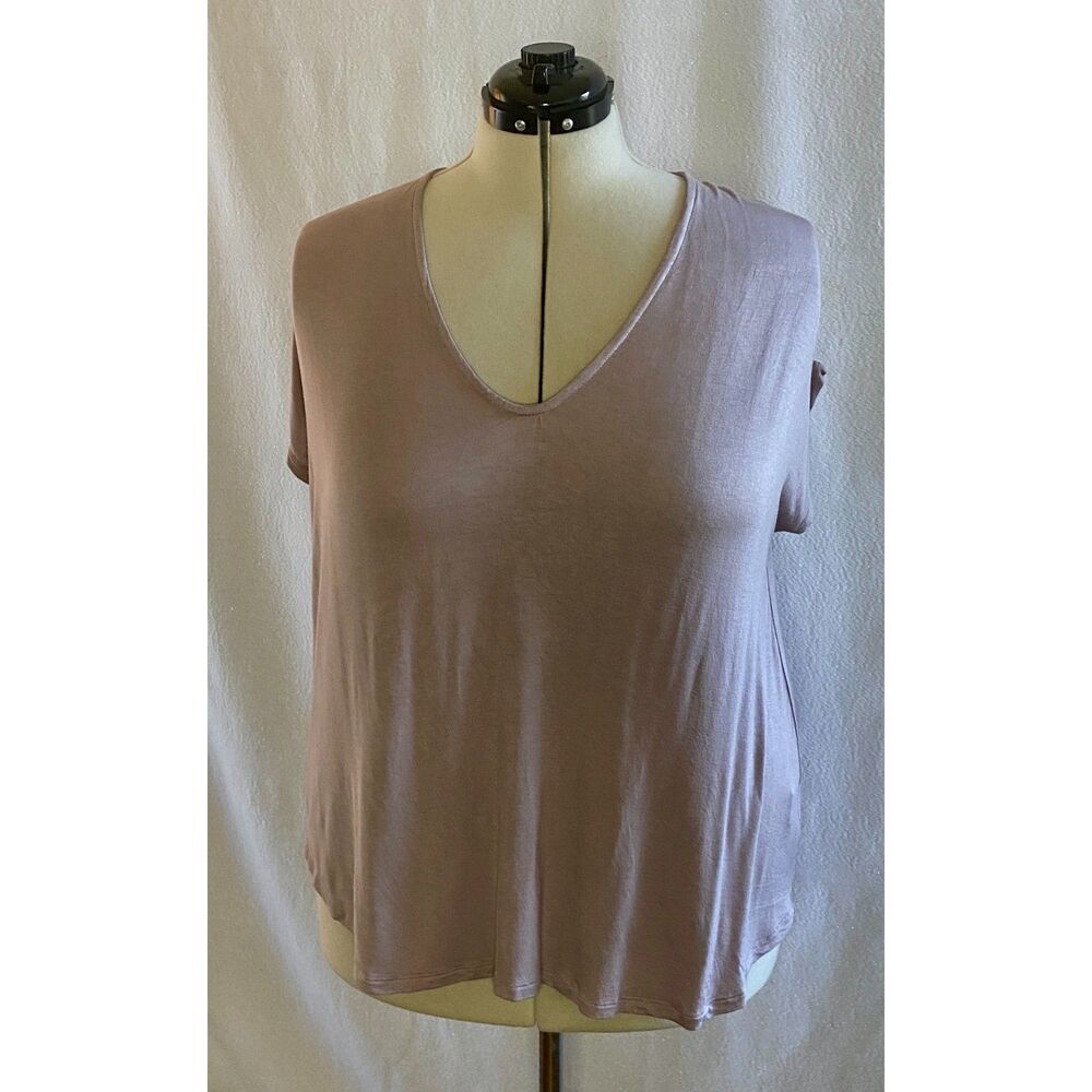 H by Bordeaux with ruched back detail. Size xl.